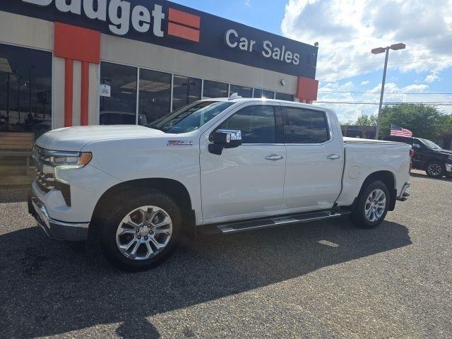Chevrolet Silverado 1500 4WD Crew Cab 147" LTZ 2024
