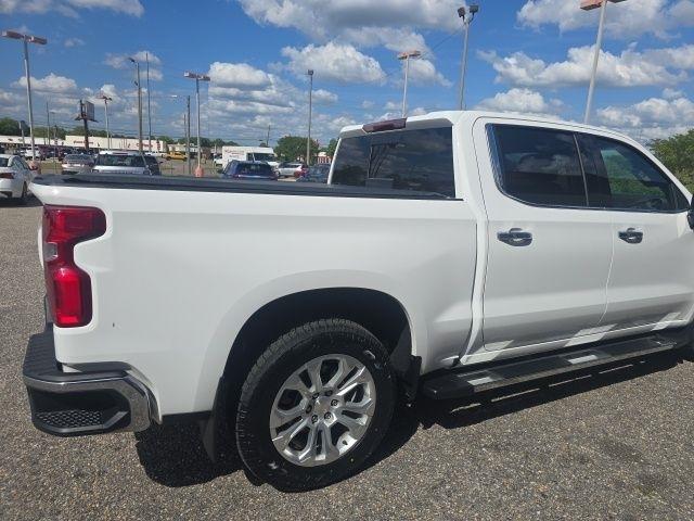 Chevrolet Silverado 1500 4WD Crew Cab 147" LTZ 2024