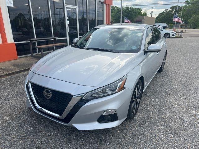 Nissan Altima 2.5 SL Sedan 2021
