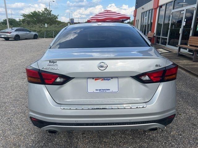 Nissan Altima 2.5 SL Sedan 2021