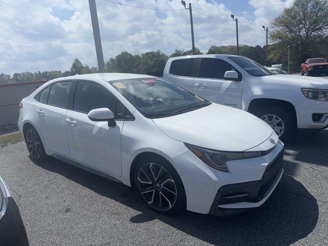 Toyota Corolla SE Nightshade CVT (Natl) 2022