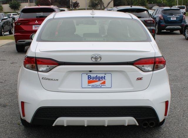 Toyota Corolla SE Nightshade CVT (Natl) 2022