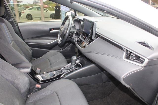 Toyota Corolla SE Nightshade CVT (Natl) 2022