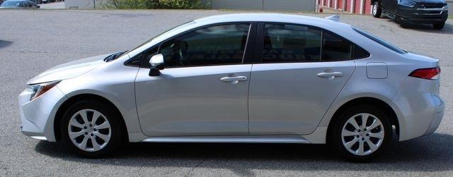 Toyota Corolla LE CVT (Natl) 2024