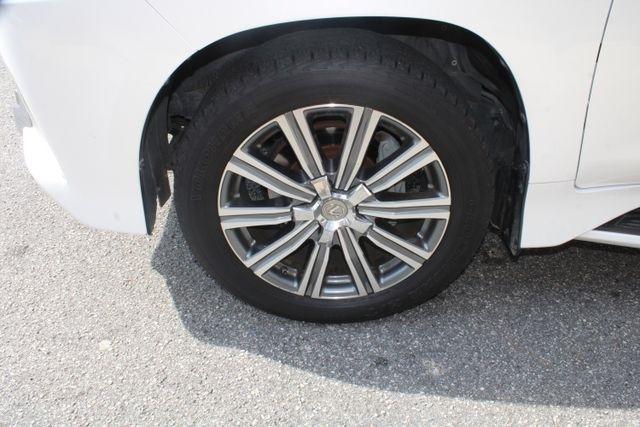 Lexus LX 570 4WD 4dr 2016