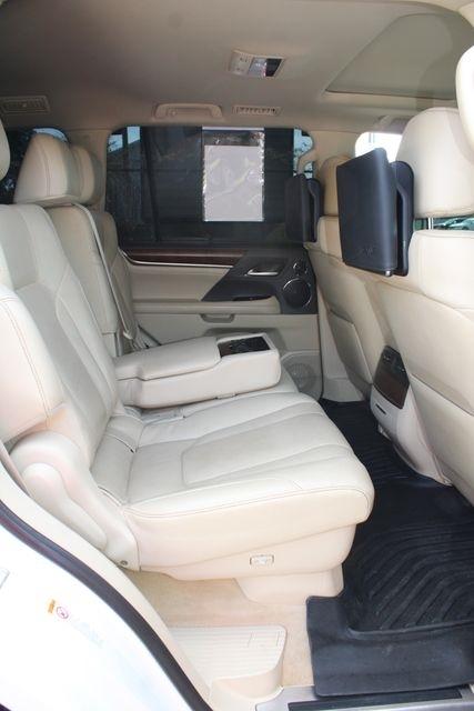 Lexus LX 570 4WD 4dr 2016