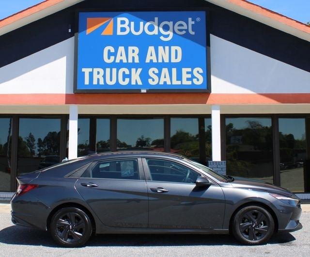 Hyundai Elantra SEL IVT 2023