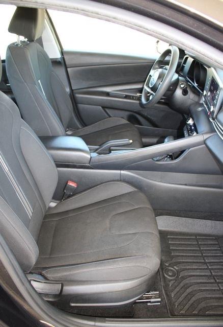Hyundai Elantra SEL IVT 2023