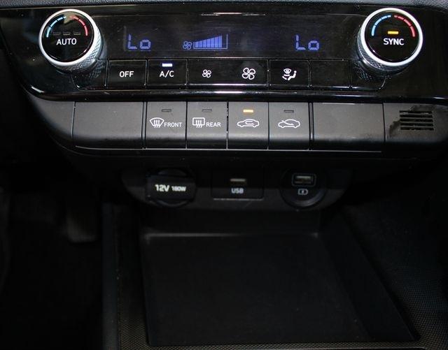 Hyundai Elantra SEL IVT 2023