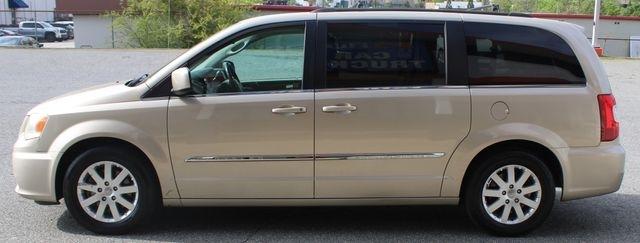 Chrysler Town & Country 4dr Wgn Touring 2013