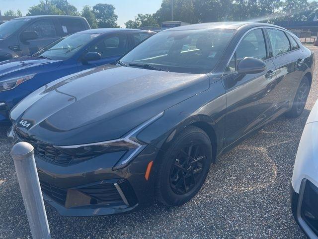 Kia K5 LXS Auto FWD 2025