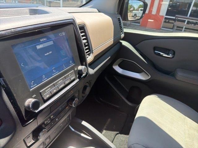 Nissan Frontier Crew Cab 4x2 SV Auto 2022