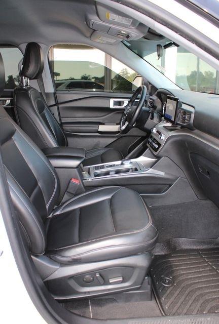 Ford Explorer XLT RWD 2022