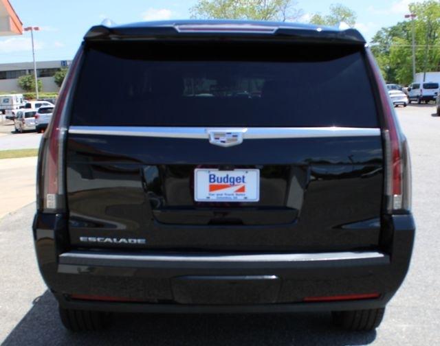 Cadillac Escalade ESV 4WD 4dr Premium Luxury 2019