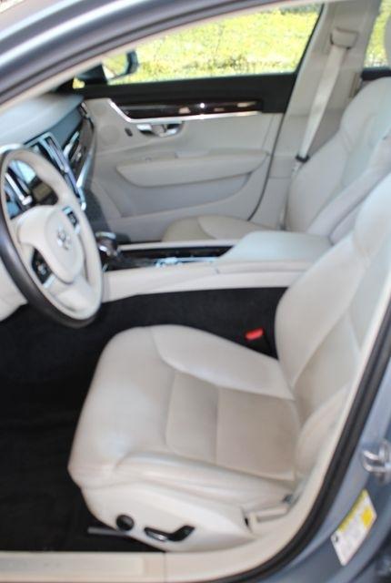Volvo S90 T5 FWD Momentum 2018