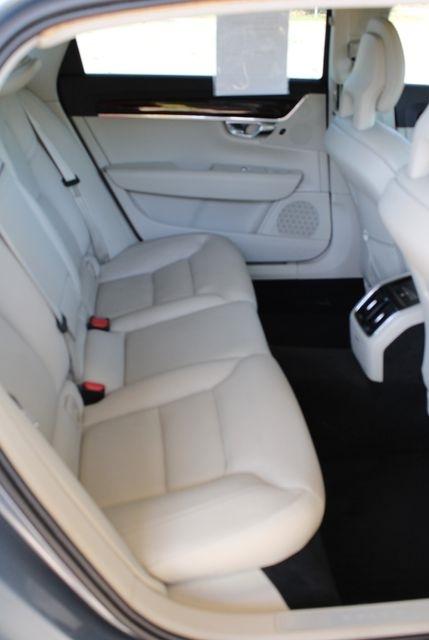 Volvo S90 T5 FWD Momentum 2018