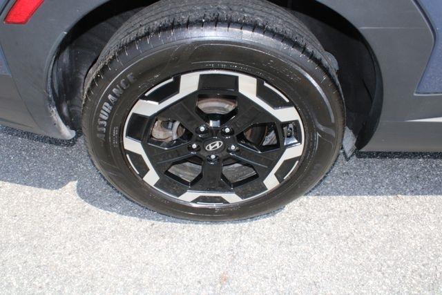 Hyundai Santa Fe SEL FWD 2025