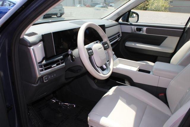 Hyundai Santa Fe SEL FWD 2025