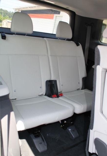 Hyundai Santa Fe SEL FWD 2025