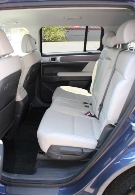 Hyundai Santa Fe SEL FWD 2025