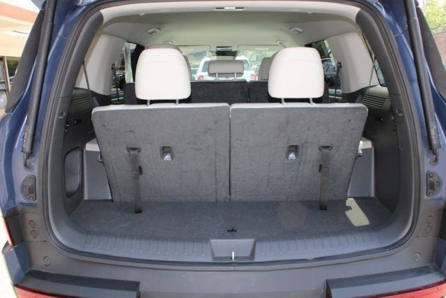 Hyundai Santa Fe SEL FWD 2025