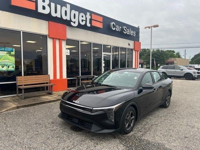 Kia K4 LXS FWD 2025