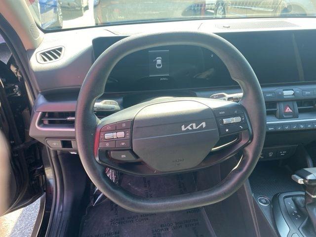 Kia K4 LXS FWD 2025