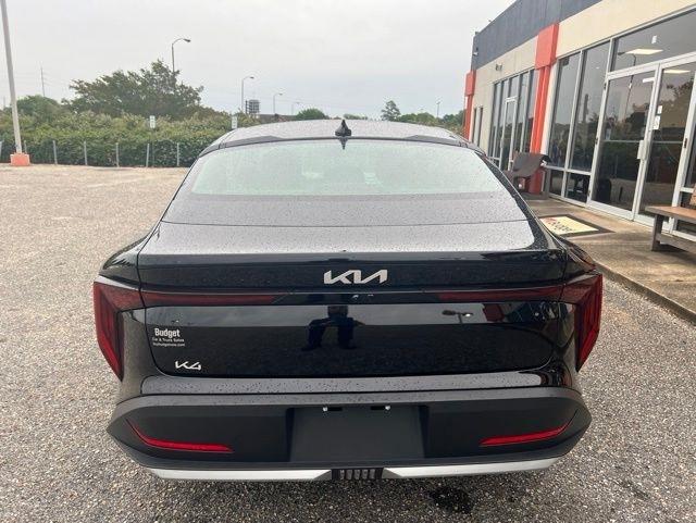 Kia K4 LXS FWD 2025