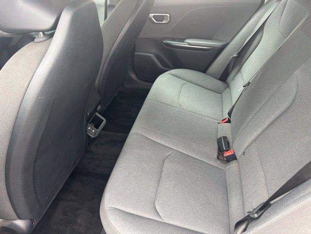 Kia K4 LXS FWD 2025