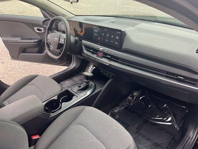Kia K4 LXS FWD 2025