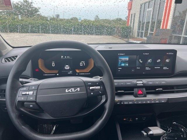 Kia K4 LXS FWD 2025