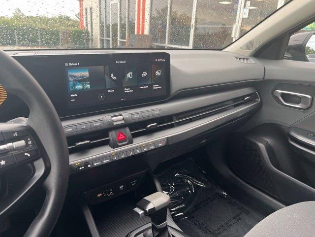 Kia K4 LXS FWD 2025