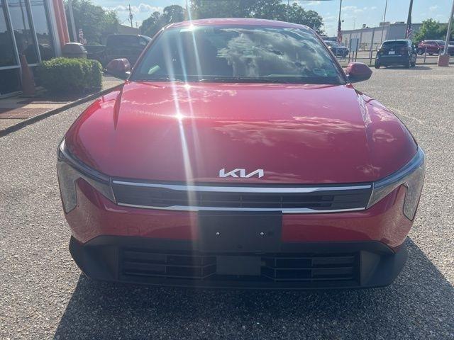 Kia K4 LXS FWD 2025