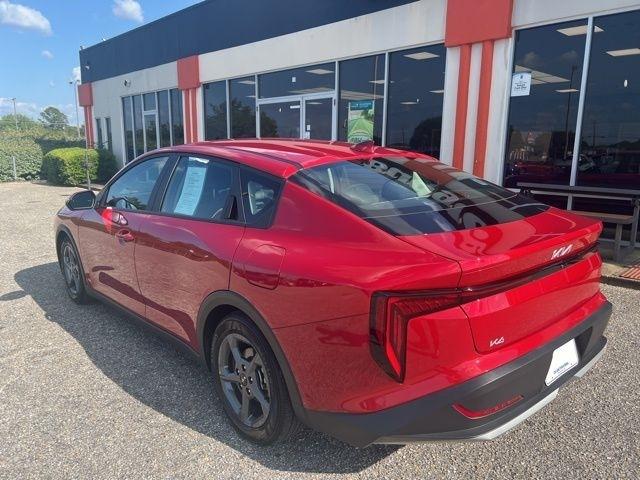 Kia K4 LXS FWD 2025