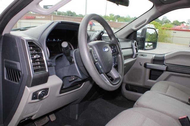 Ford Super Duty F-250 SRW King Ranch 4WD Crew Cab 8' Box 2022