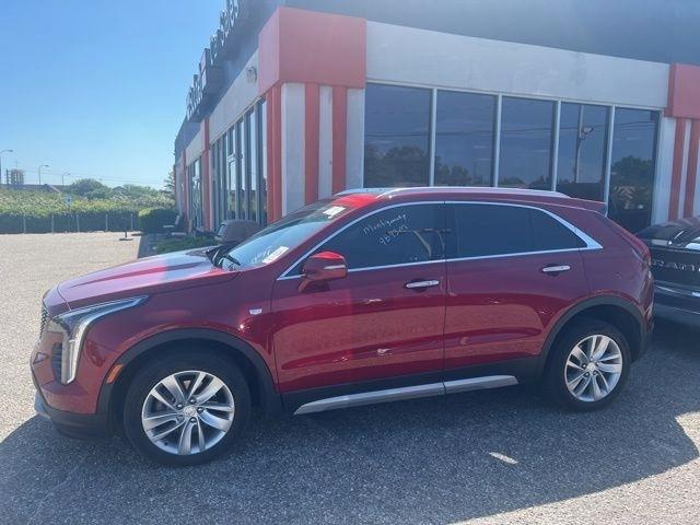 2021 Cadillac XT4 FWD 4dr Premium Luxury