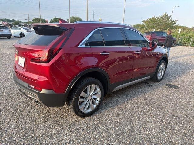 Cadillac XT4 FWD 4dr Premium Luxury 2021