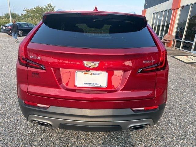 Cadillac XT4 FWD 4dr Premium Luxury 2021