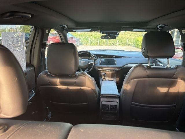 Cadillac XT4 FWD 4dr Premium Luxury 2021
