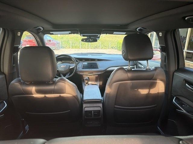Cadillac XT4 FWD 4dr Premium Luxury 2021