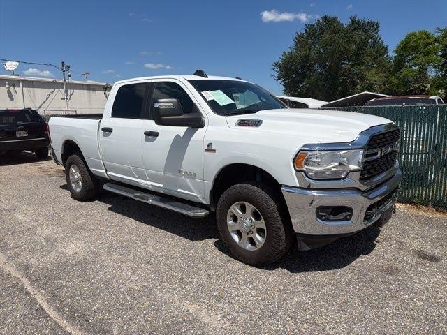 RAM 2500 Big Horn 4x4 Crew Cab 6'4" Box 2024