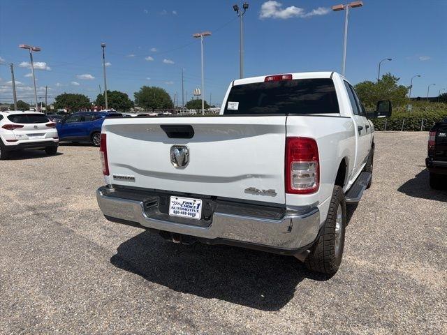 RAM 2500 Big Horn 4x4 Crew Cab 6'4" Box 2024