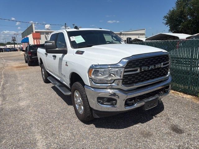 RAM 2500 Big Horn 4x4 Crew Cab 6'4" Box 2024