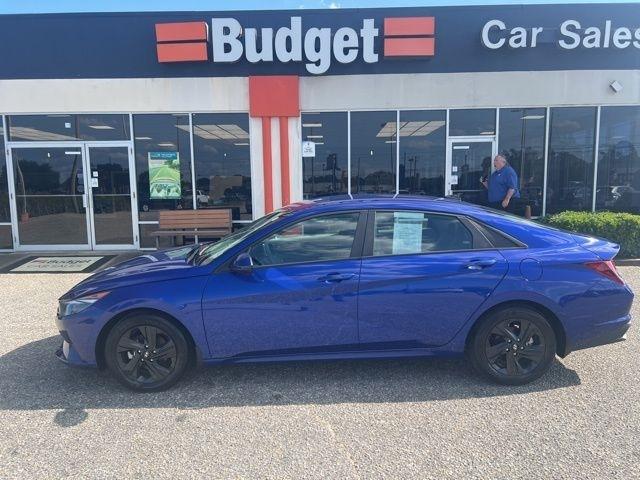 Hyundai Elantra SEL IVT 2022