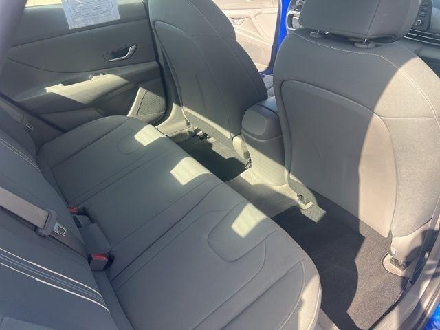 Hyundai Elantra SEL IVT 2022