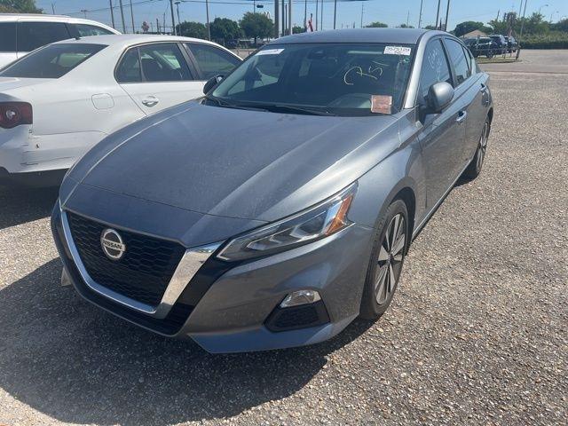 Nissan Altima 2.5 SV Sedan 2021