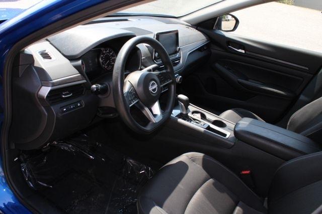 Nissan Altima SV FWD 2025