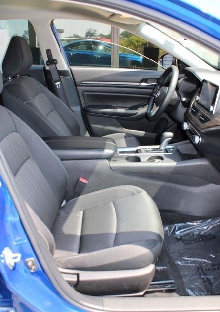 Nissan Altima SV FWD 2025