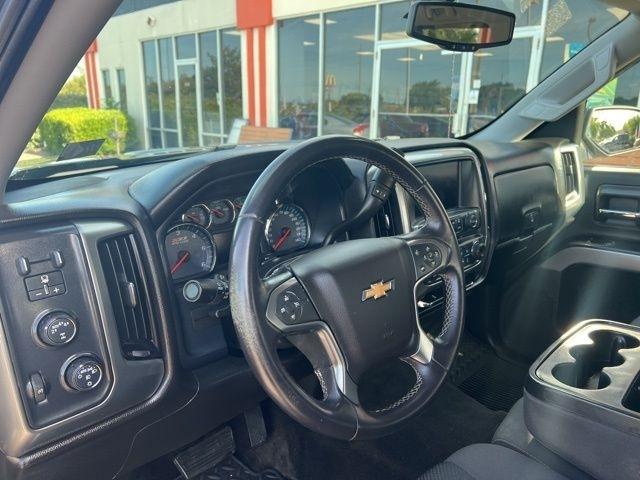 Chevrolet Silverado 1500 4WD Crew Cab 143.5" LT w/2LT 2017