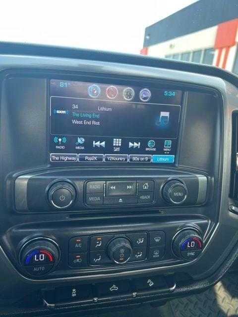 Chevrolet Silverado 1500 4WD Crew Cab 143.5" LT w/2LT 2017